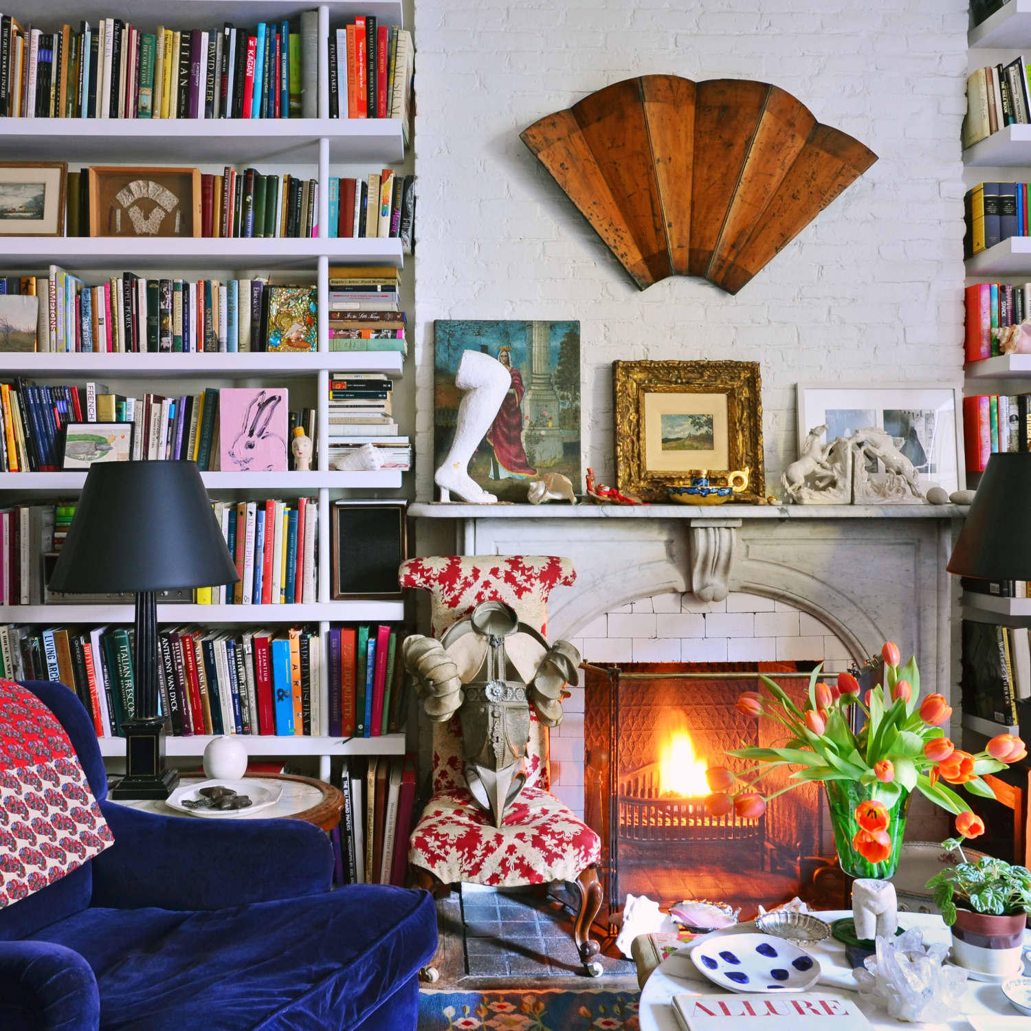 The Most Beautiful Floor to Ceiling Bookshelves Apartment Therapy